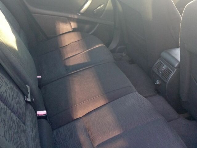 Черный Пежо 407, объемом двигателя 1.8 л и пробегом 300 тыс. км за 2300 $, фото 6 на Automoto.ua