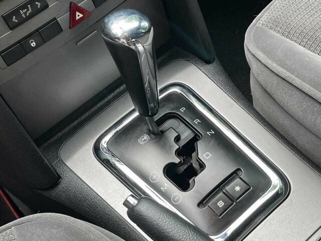 Чорний Пежо 407, об'ємом двигуна 2 л та пробігом 192 тис. км за 4590 $, фото 17 на Automoto.ua