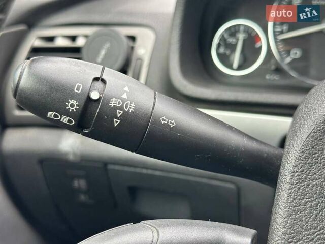 Черный Пежо 407, объемом двигателя 2 л и пробегом 225 тыс. км за 3990 $, фото 19 на Automoto.ua