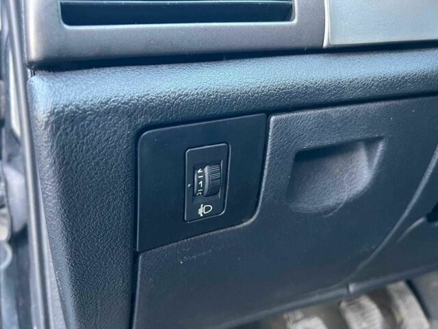 Чорний Пежо 407, об'ємом двигуна 1.8 л та пробігом 280 тис. км за 4290 $, фото 18 на Automoto.ua