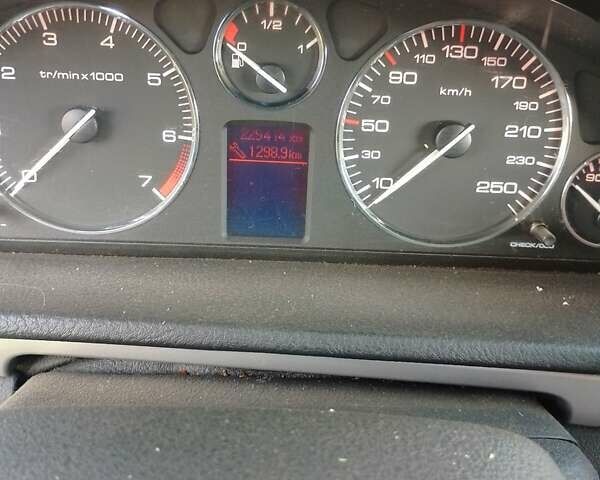 Черный Пежо 407, объемом двигателя 1.75 л и пробегом 229 тыс. км за 4300 $, фото 12 на Automoto.ua