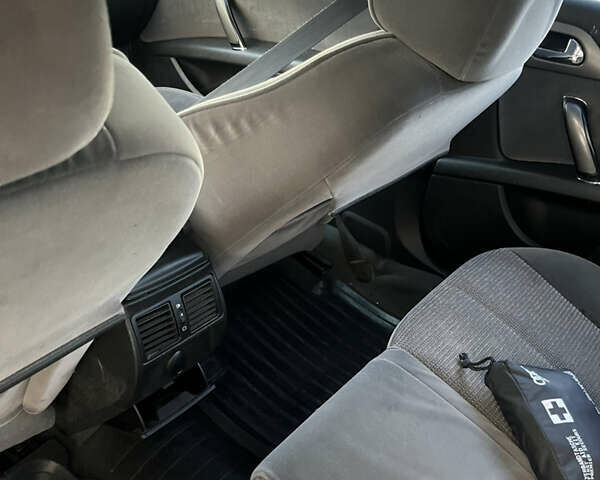Черный Пежо 407, объемом двигателя 2 л и пробегом 257 тыс. км за 2800 $, фото 16 на Automoto.ua