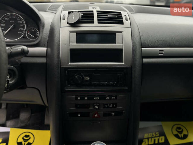 Черный Пежо 407, объемом двигателя 1.75 л и пробегом 238 тыс. км за 3700 $, фото 11 на Automoto.ua