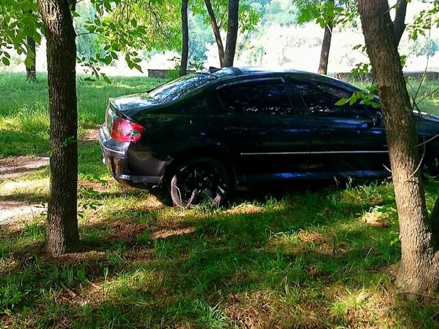 Черный Пежо 407, объемом двигателя 2 л и пробегом 301 тыс. км за 3800 $, фото 4 на Automoto.ua