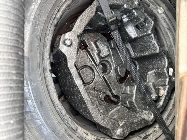 Чорний Пежо 407, об'ємом двигуна 2 л та пробігом 230 тис. км за 2100 $, фото 6 на Automoto.ua