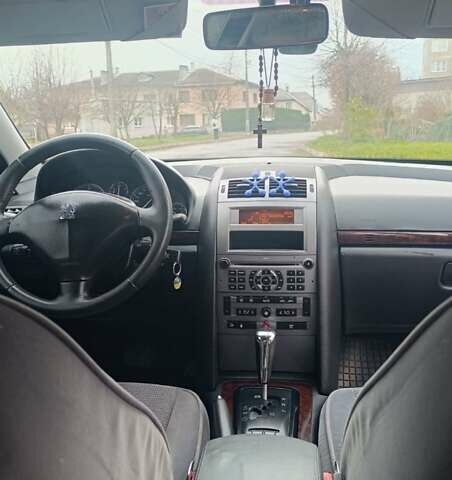 Чорний Пежо 407, об'ємом двигуна 2 л та пробігом 223 тис. км за 6100 $, фото 1 на Automoto.ua