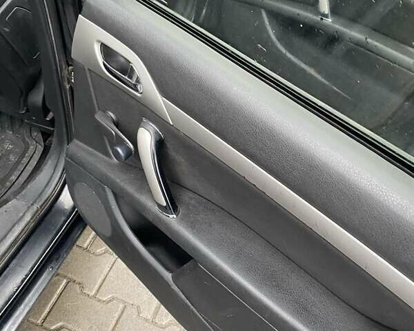 Чорний Пежо 407, об'ємом двигуна 1.6 л та пробігом 517 тис. км за 3800 $, фото 5 на Automoto.ua