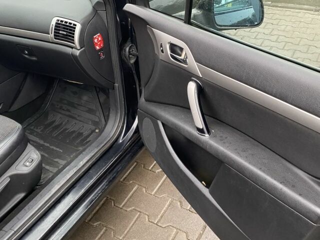 Чорний Пежо 407, об'ємом двигуна 1.6 л та пробігом 517 тис. км за 3800 $, фото 7 на Automoto.ua