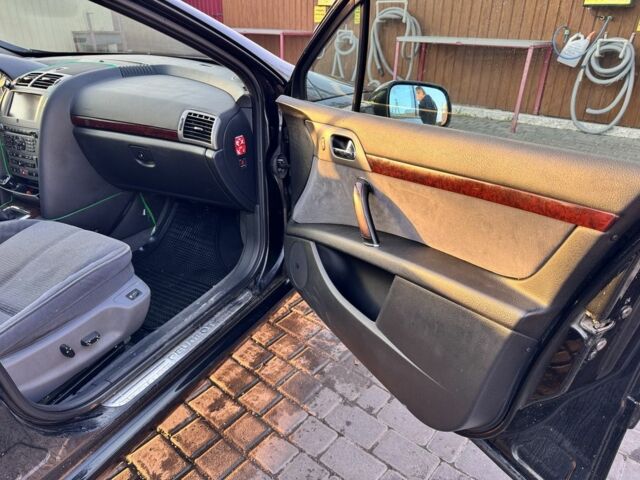 Черный Пежо 407, объемом двигателя 2 л и пробегом 240 тыс. км за 2500 $, фото 8 на Automoto.ua