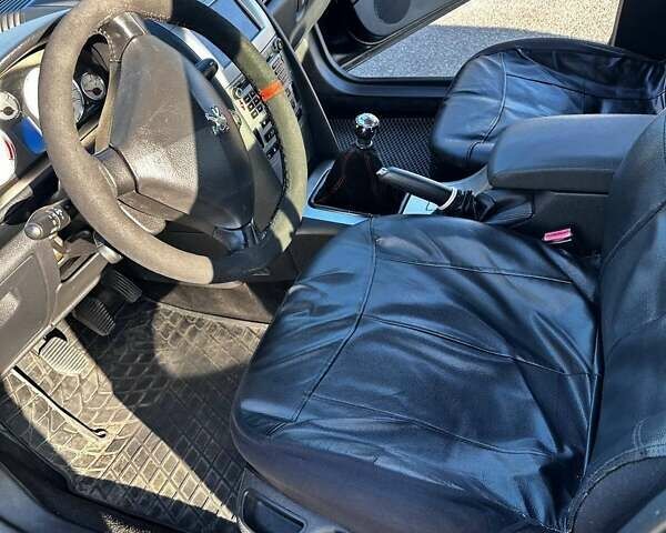 Черный Пежо 407, объемом двигателя 2 л и пробегом 332 тыс. км за 4300 $, фото 7 на Automoto.ua