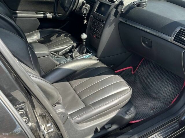 Чорний Пежо 407, об'ємом двигуна 2 л та пробігом 333 тис. км за 5199 $, фото 7 на Automoto.ua