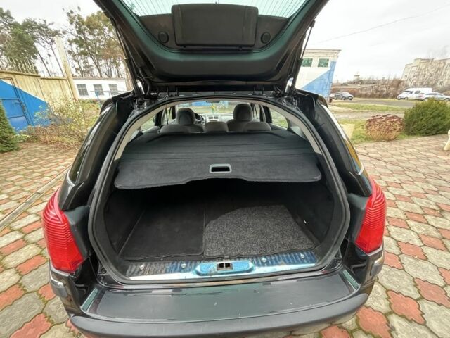 Чорний Пежо 407, об'ємом двигуна 1.7 л та пробігом 197 тис. км за 4500 $, фото 4 на Automoto.ua