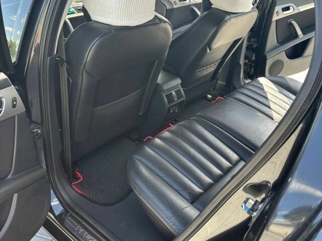 Черный Пежо 407, объемом двигателя 2 л и пробегом 336 тыс. км за 5199 $, фото 4 на Automoto.ua