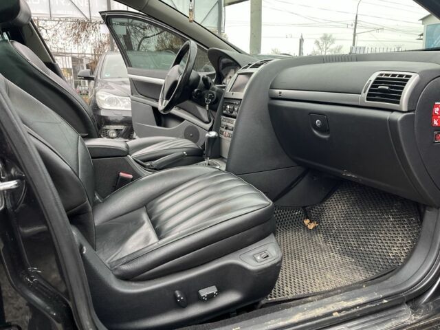 Черный Пежо 407, объемом двигателя 2.7 л и пробегом 310 тыс. км за 5000 $, фото 9 на Automoto.ua