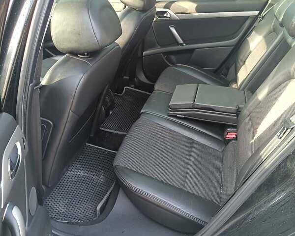 Чорний Пежо 407, об'ємом двигуна 2 л та пробігом 259 тис. км за 4999 $, фото 17 на Automoto.ua