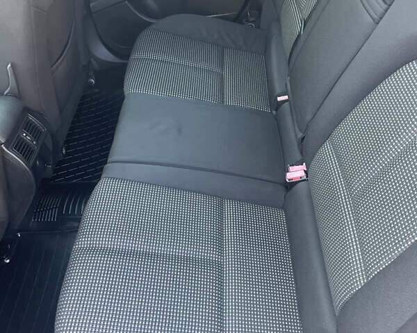 Пежо 407 2008 в Дрогобыче на Automoto.ua Черный Пежо 407, объемом двигателя 1.6 л и пробегом 210 тыс. км за 5600 $, фото 17 на Automoto.ua