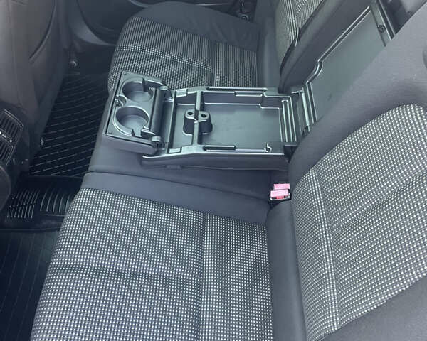 Пежо 407 2008 в Дрогобыче на Automoto.ua Черный Пежо 407, объемом двигателя 1.6 л и пробегом 210 тыс. км за 5600 $, фото 18 на Automoto.ua