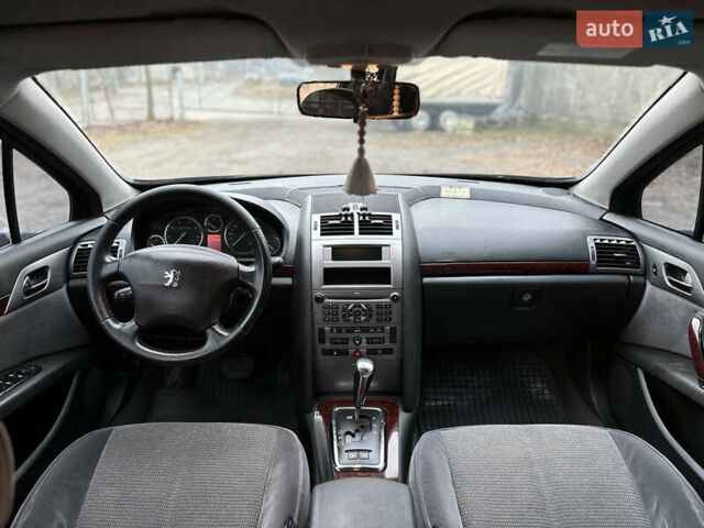Фиолетовый Пежо 407, объемом двигателя 2 л и пробегом 142 тыс. км за 5000 $, фото 6 на Automoto.ua