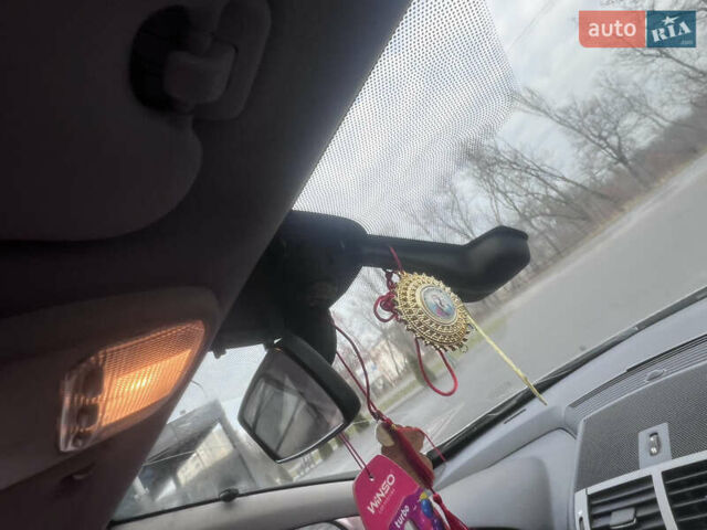 Коричневый Пежо 407, объемом двигателя 1.75 л и пробегом 262 тыс. км за 3950 $, фото 17 на Automoto.ua