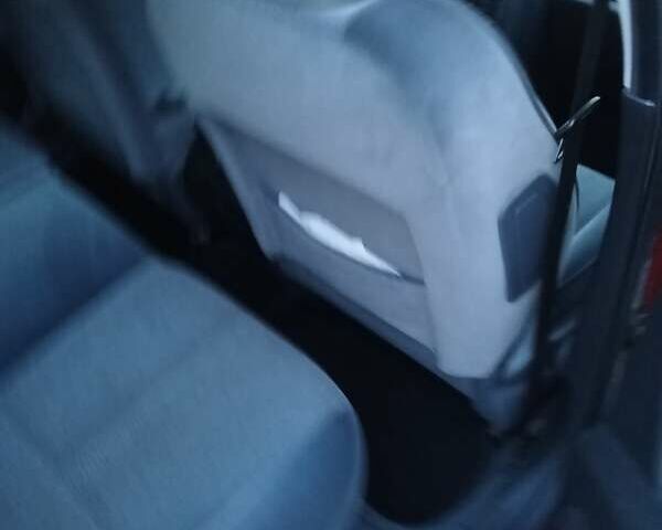 Червоний Пежо 407, об'ємом двигуна 2 л та пробігом 104 тис. км за 6000 $, фото 32 на Automoto.ua