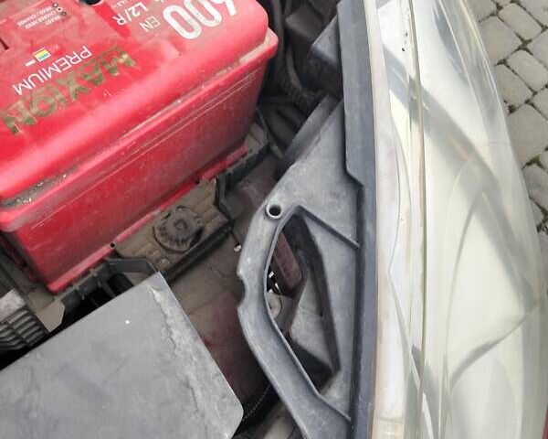 Червоний Пежо 407, об'ємом двигуна 2 л та пробігом 104 тис. км за 6000 $, фото 24 на Automoto.ua