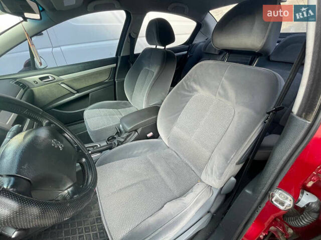 Пежо 407 2006 в Одессе на Automoto.ua Красный Пежо 407, объемом двигателя 2 л и пробегом 300 тыс. км за 3100 $, фото 5 на Automoto.ua