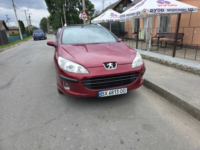 Пежо 407 2006 в Изяслве на Automoto.ua Красный Пежо 407, объемом двигателя 1.7 л и пробегом 300 тыс. км за 3999 $, фото 5 на Automoto.ua