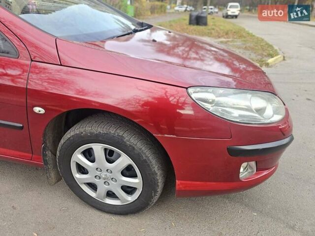 Красный Пежо 407, объемом двигателя 1.75 л и пробегом 305 тыс. км за 3450 $, фото 13 на Automoto.ua