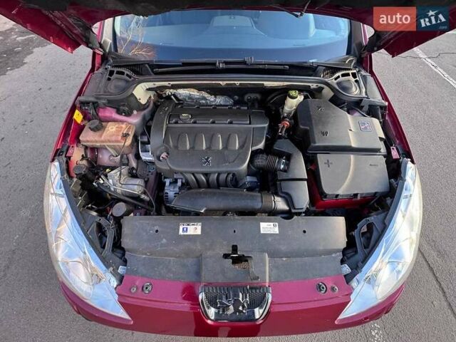 Красный Пежо 407, объемом двигателя 1.8 л и пробегом 306 тыс. км за 3999 $, фото 14 на Automoto.ua