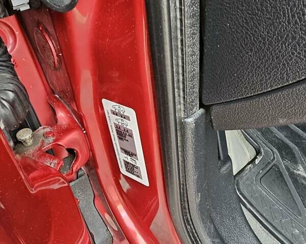 Красный Пежо 407, объемом двигателя 1.75 л и пробегом 303 тыс. км за 4500 $, фото 25 на Automoto.ua