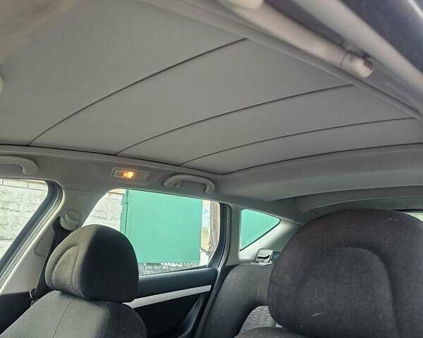 Красный Пежо 407, объемом двигателя 1.75 л и пробегом 303 тыс. км за 4500 $, фото 28 на Automoto.ua