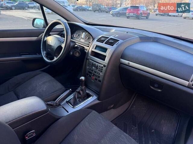 Красный Пежо 407, объемом двигателя 1.8 л и пробегом 306 тыс. км за 3999 $, фото 8 на Automoto.ua