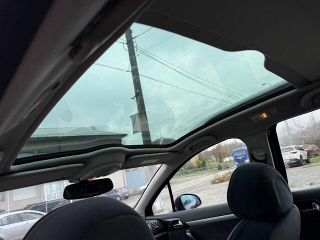 Червоний Пежо 407, об'ємом двигуна 2 л та пробігом 250 тис. км за 2899 $, фото 14 на Automoto.ua