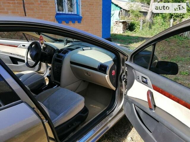 Пежо 407, объемом двигателя 2.2 л и пробегом 263 тыс. км за 4800 $, фото 27 на Automoto.ua