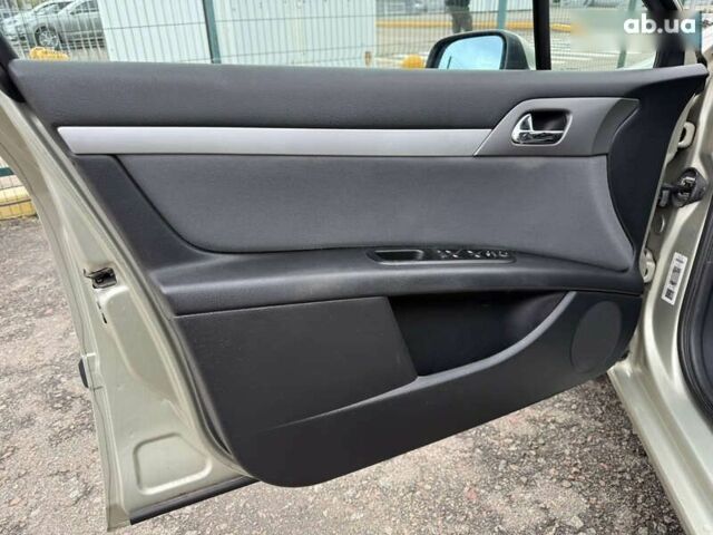 Пежо 407, об'ємом двигуна 2 л та пробігом 268 тис. км за 4990 $, фото 9 на Automoto.ua
