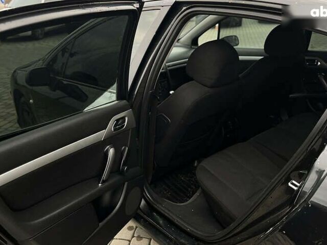Пежо 407, объемом двигателя 1.8 л и пробегом 238 тыс. км за 3700 $, фото 18 на Automoto.ua