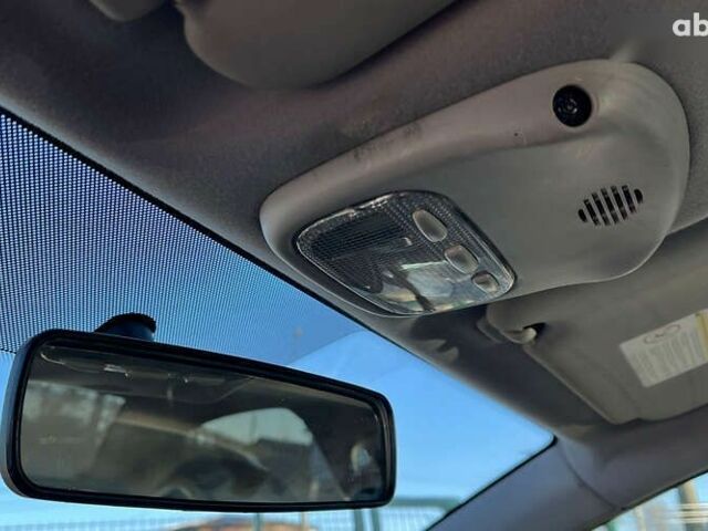 Пежо 407, объемом двигателя 2 л и пробегом 255 тыс. км за 5200 $, фото 15 на Automoto.ua