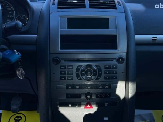 Пежо 407, объемом двигателя 2 л и пробегом 255 тыс. км за 5200 $, фото 11 на Automoto.ua