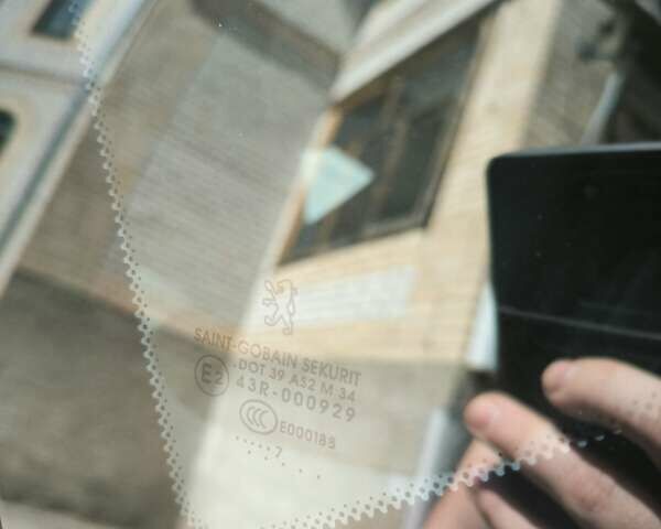 Пежо 407, объемом двигателя 1.8 л и пробегом 377 тыс. км за 3700 $, фото 22 на Automoto.ua