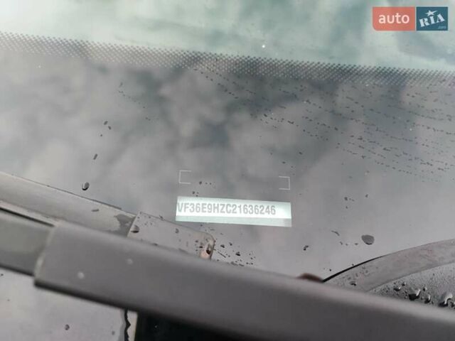 Пежо 407, объемом двигателя 1.6 л и пробегом 245 тыс. км за 6000 $, фото 13 на Automoto.ua