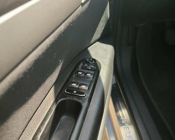 Пежо 407, объемом двигателя 1.8 л и пробегом 377 тыс. км за 3700 $, фото 6 на Automoto.ua