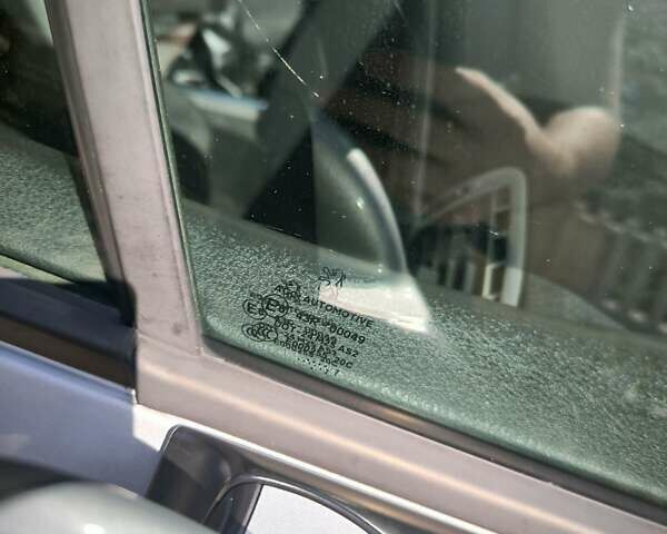 Пежо 407, объемом двигателя 1.8 л и пробегом 377 тыс. км за 3700 $, фото 5 на Automoto.ua