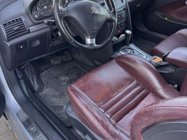 Пежо 407 2006 в Черноморске (Ильичевске) на Automoto.ua Серый Пежо 407, объемом двигателя 2.7 л и пробегом 250 тыс. км за 5700 $, фото 7 на Automoto.ua