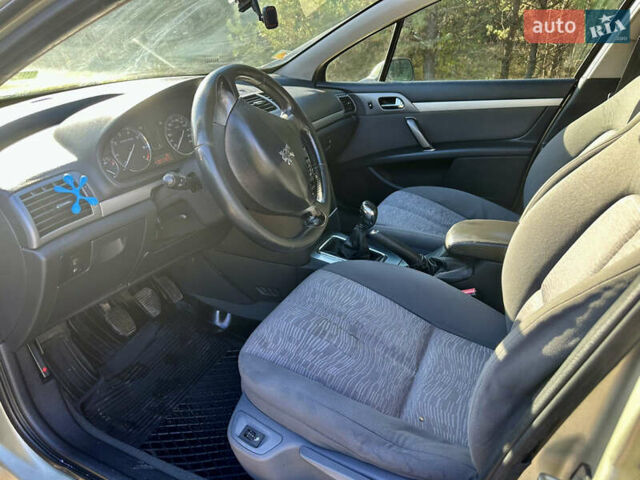 Сірий Пежо 407, об'ємом двигуна 1.75 л та пробігом 300 тис. км за 3750 $, фото 11 на Automoto.ua