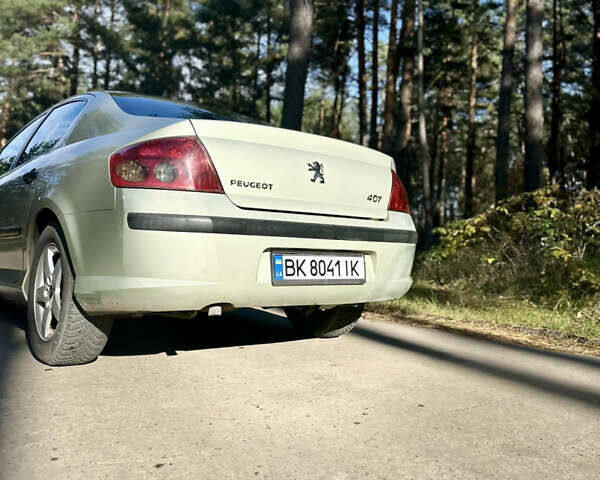 Сірий Пежо 407, об'ємом двигуна 1.75 л та пробігом 300 тис. км за 3750 $, фото 3 на Automoto.ua
