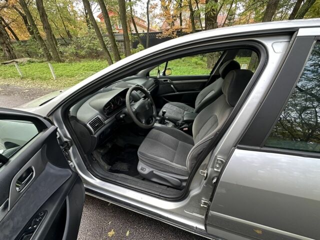 Пежо 407 2004 в Киеве на Automoto.ua Серый Пежо 407, объемом двигателя 1.6 л и пробегом 1 тыс. км за 2600 $, фото 13 на Automoto.ua