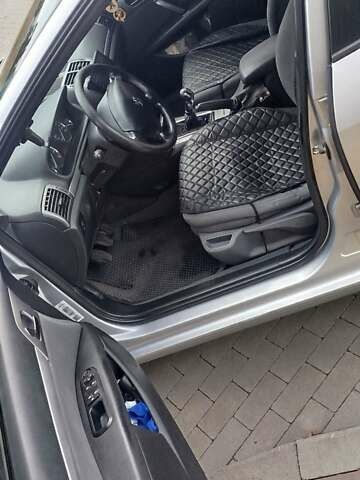 Сірий Пежо 407, об'ємом двигуна 1.8 л та пробігом 266 тис. км за 5000 $, фото 3 на Automoto.ua