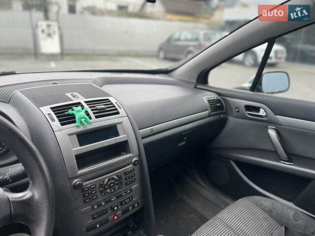 Серый Пежо 407, объемом двигателя 1.8 л и пробегом 343 тыс. км за 3300 $, фото 14 на Automoto.ua