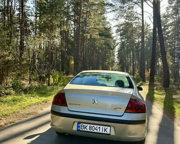 Сірий Пежо 407, об'ємом двигуна 1.75 л та пробігом 300 тис. км за 3750 $, фото 15 на Automoto.ua