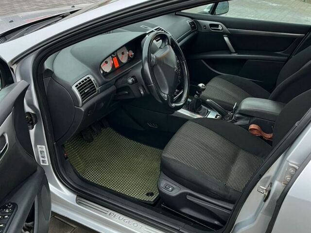Сірий Пежо 407, об'ємом двигуна 2 л та пробігом 380 тис. км за 1750 $, фото 3 на Automoto.ua
